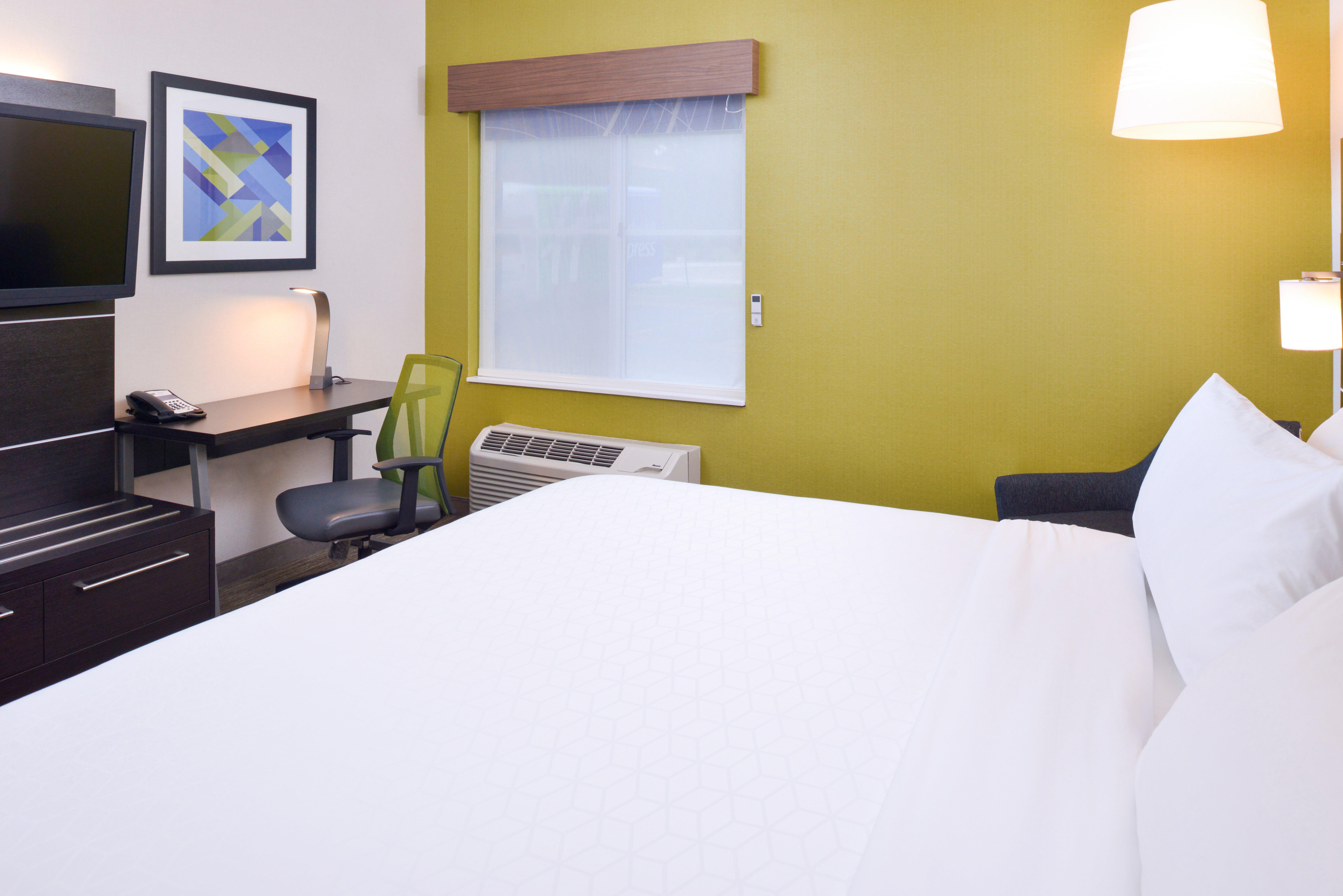 Holiday Inn Express Wixom By Ihg Exterior foto