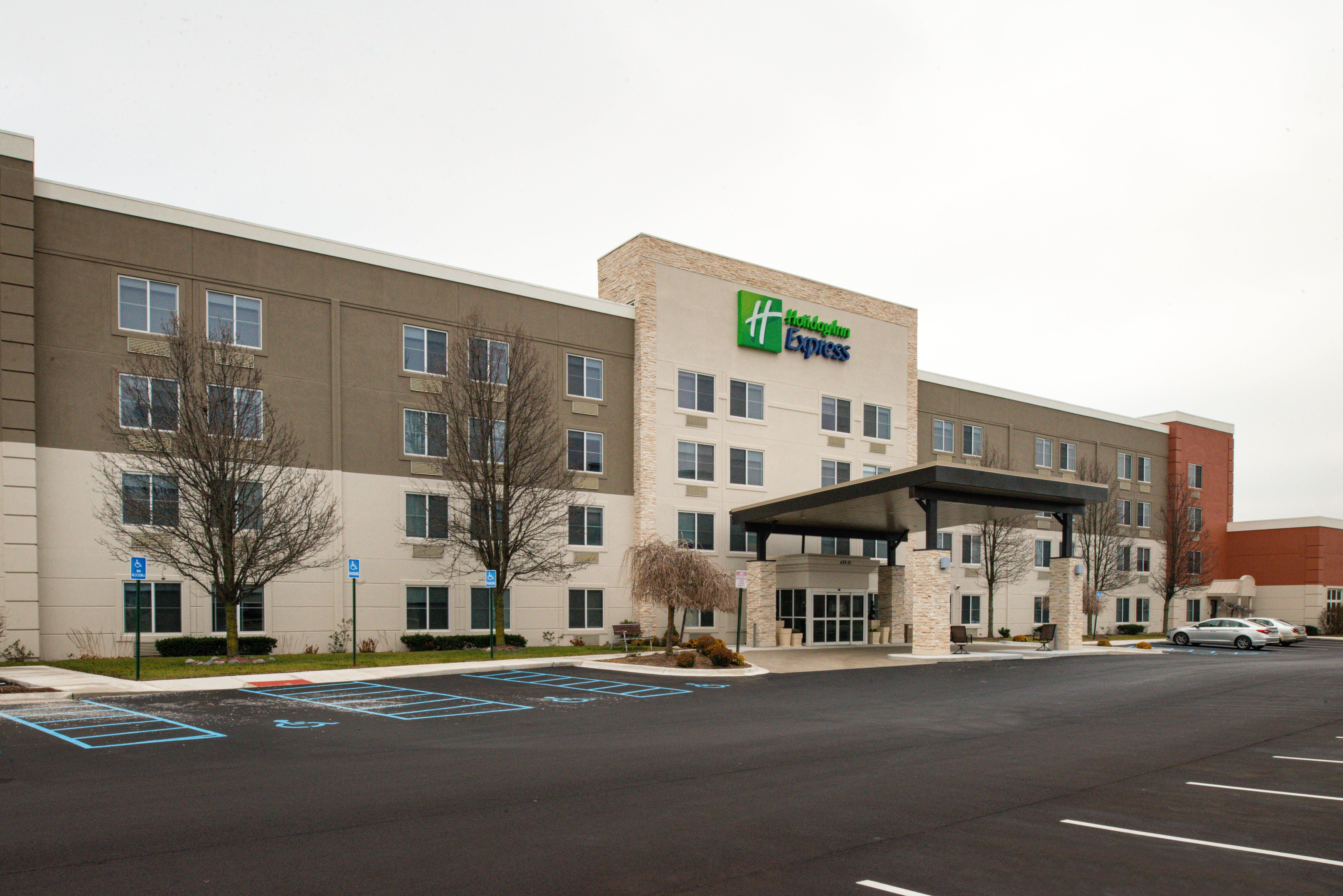 Holiday Inn Express Wixom By Ihg Exterior foto